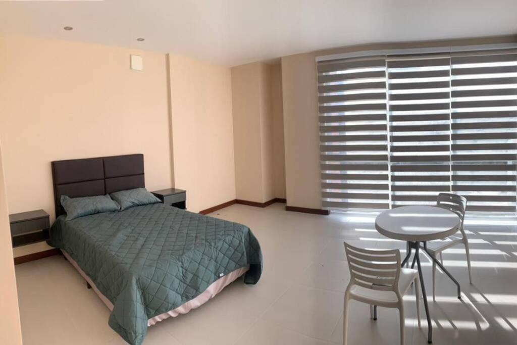 Lujoso Apartamento En Zona Exclusiva! Tarija Kültér fotó