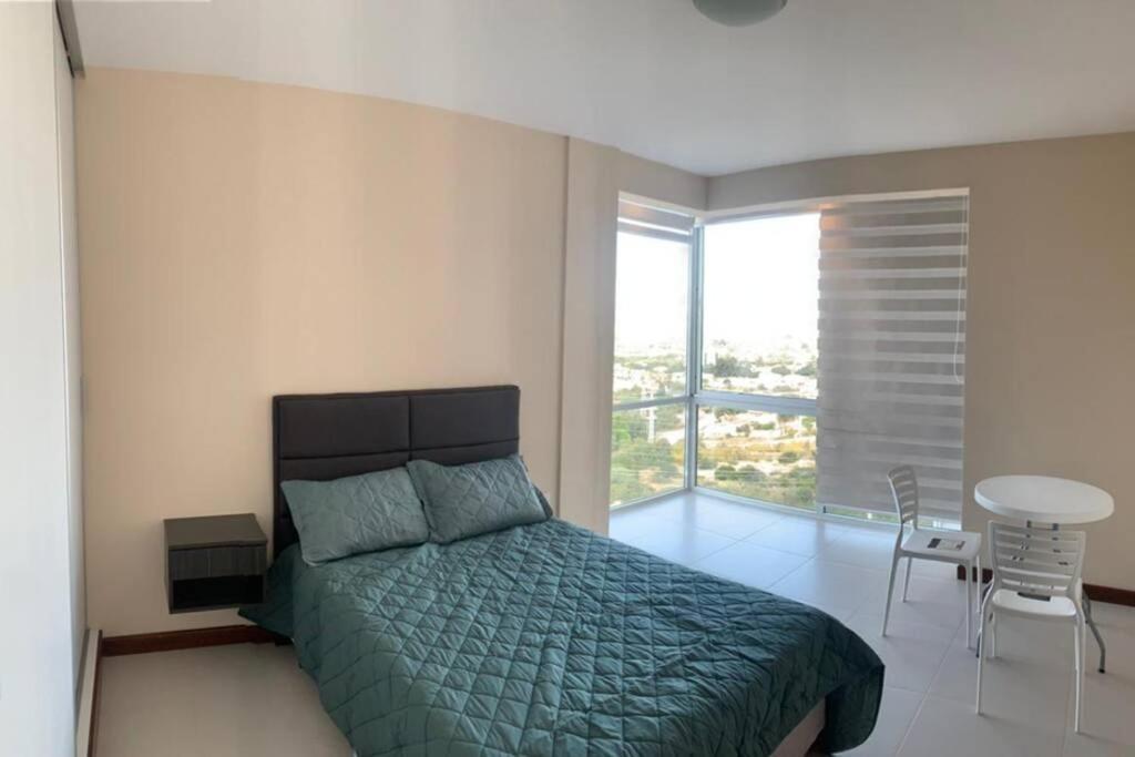 Lujoso Apartamento En Zona Exclusiva! Tarija Kültér fotó